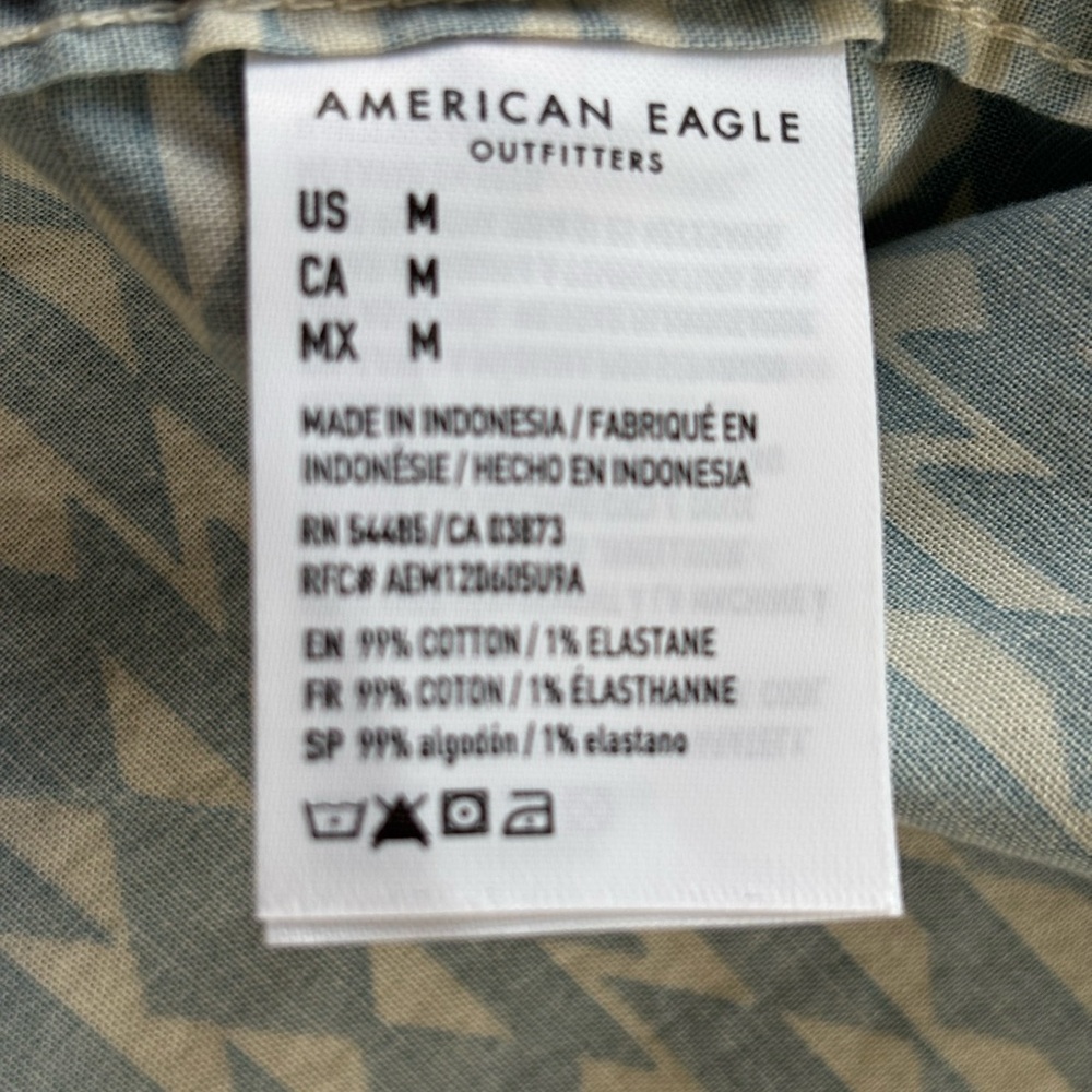 American Eagle Outfitters Light Blue Geometric Shirt - Picture 5 of 7